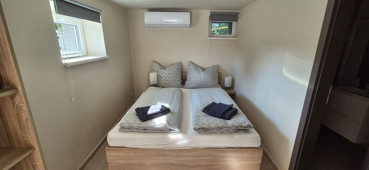 teljesen felszerelt konyha – Maycherry Apartments Siófok (ap1)