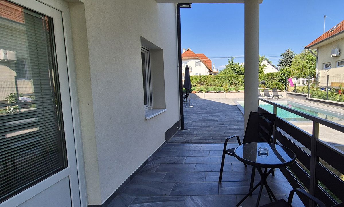 kényelmes nappali ülőgarnitúrával – Maycherry Apartments Siófok (ap2)