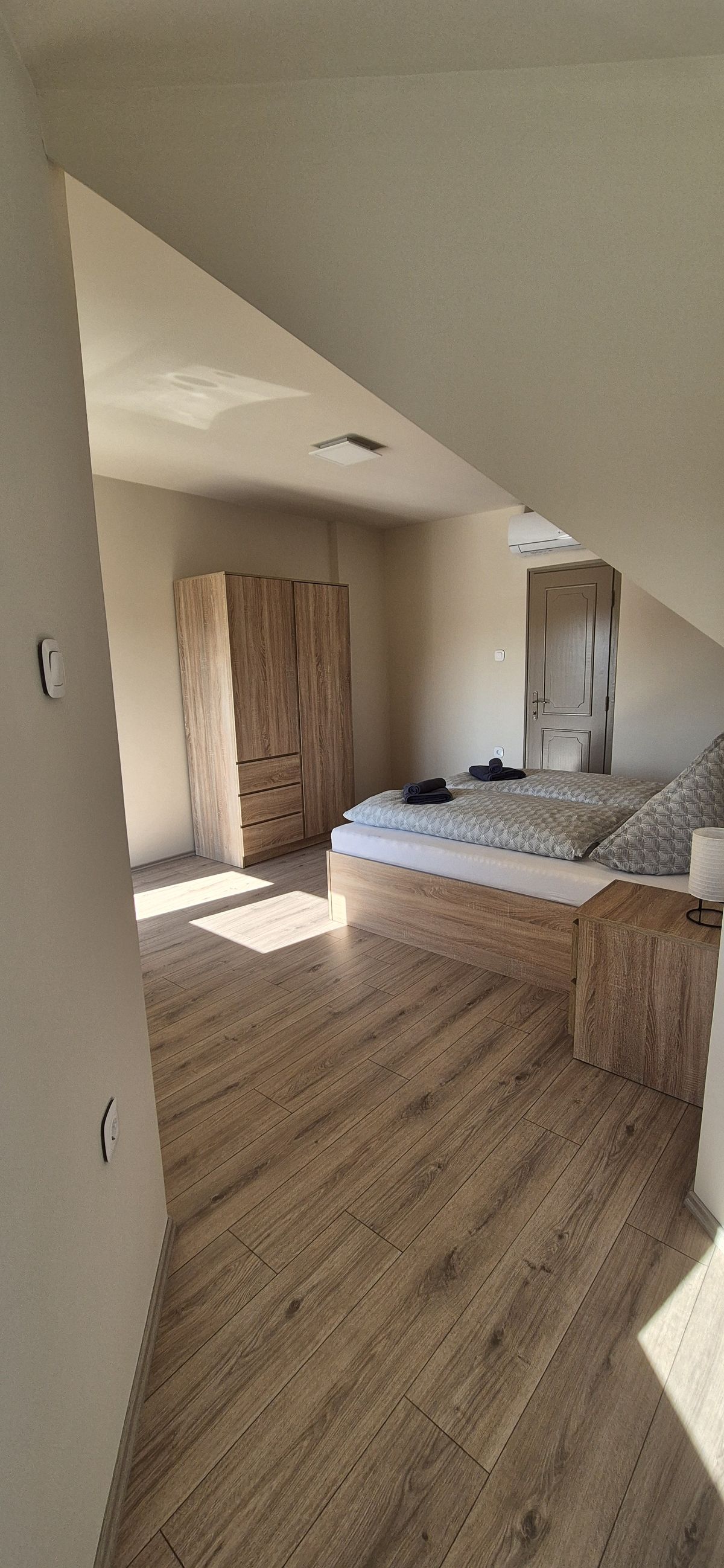 konyhai étkezőrész – Maycherry Apartments Siófok (ap4)